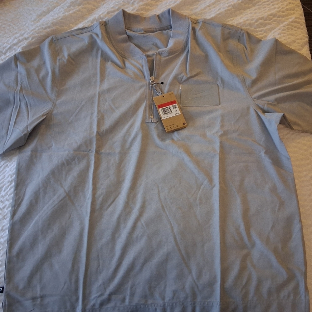 Nike Men's Light Gray Polo Shirt